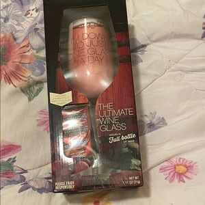 Ardell Pink Ultimate Wine Glass with Chocolates